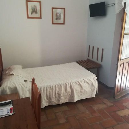 Hostal Comercio Carmona Kültér fotó
